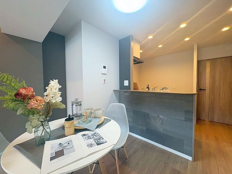 【CASA】高槻スカイハイツ 内観写真（リビング）