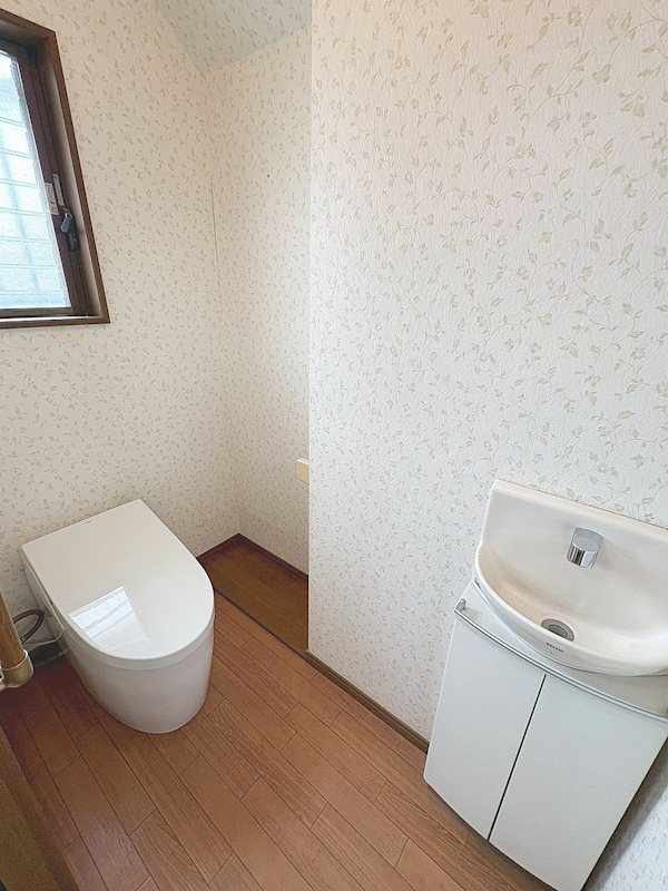 【CASA】宝塚市伊孑志3丁目 内観写真（トイレ）