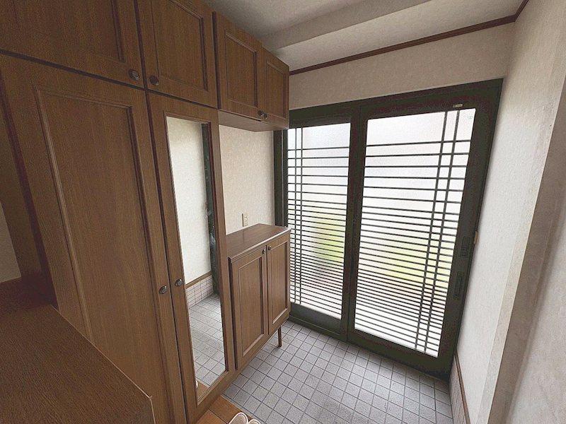 【CASA】宝塚市伊孑志3丁目 現地写真（玄関）