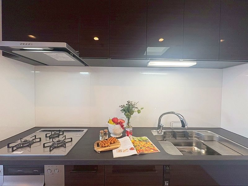 【CASA】高槻阿武山二番街208号棟 内観写真（キッチン）