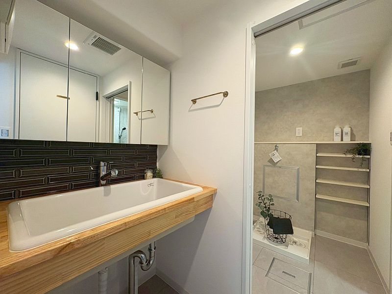 【CASA】高槻阿武山二番街208号棟 内観写真（洗面台・洗面所）