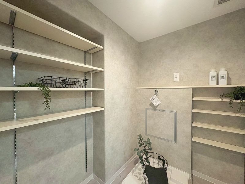 【CASA】高槻阿武山二番街208号棟 内観写真（洗面台・洗面所）