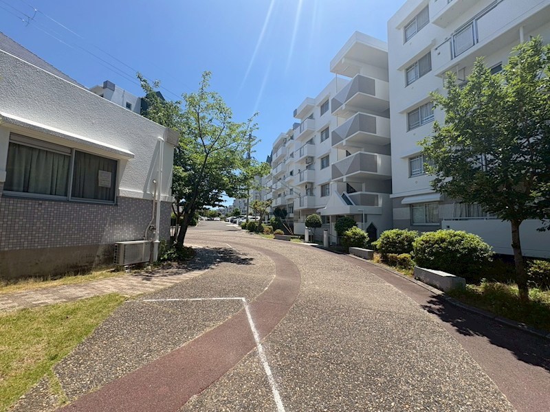 【CASA】高槻阿武山二番街208号棟 現地写真