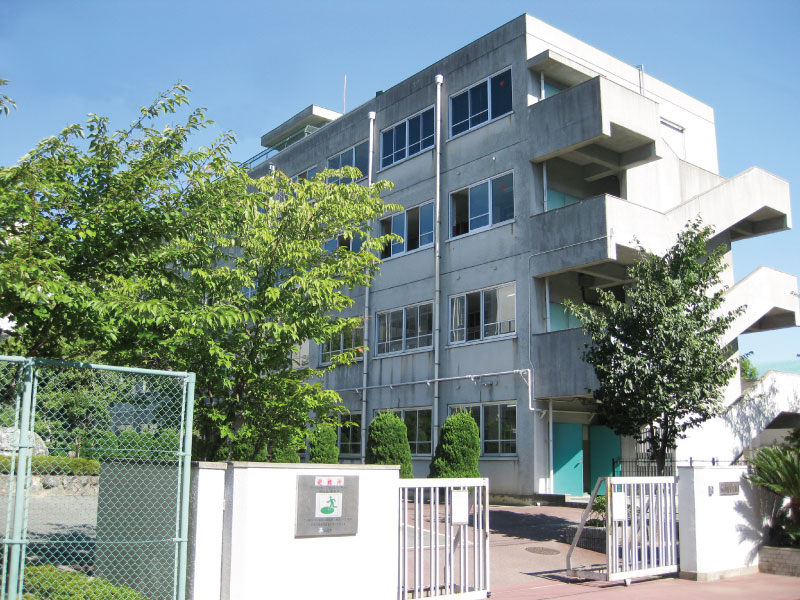 【CASA】高槻市氷室町2丁目 中学校