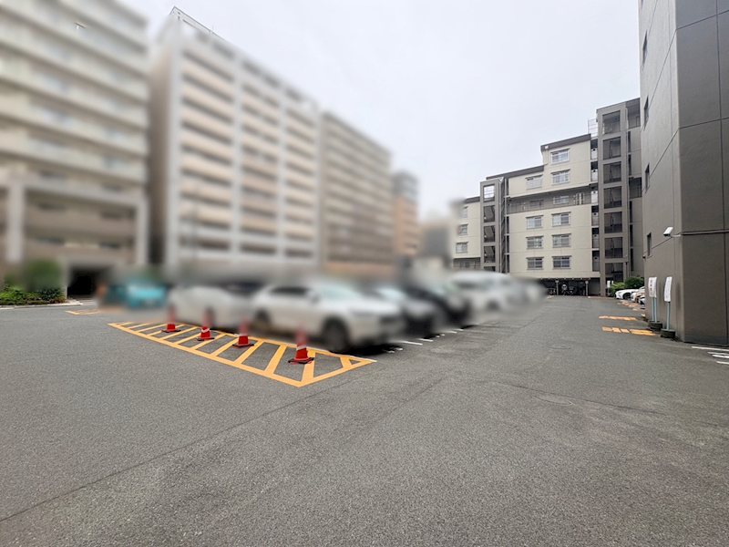 グリーンコーポ江坂第二 共用部写真（駐車場）