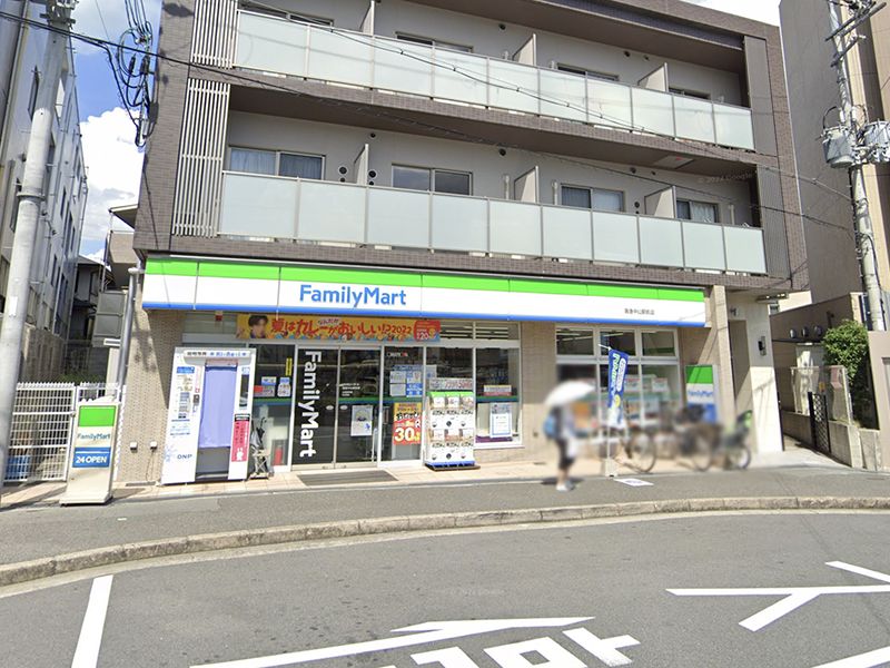 【CASA】パレロワイヤル宝塚 コンビニ
