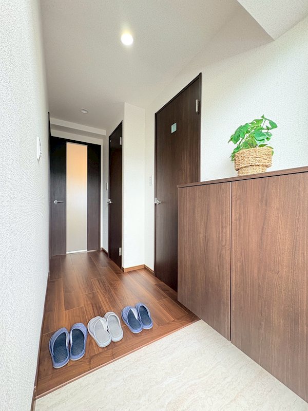 千里ロイヤルマンション 現地写真（玄関）