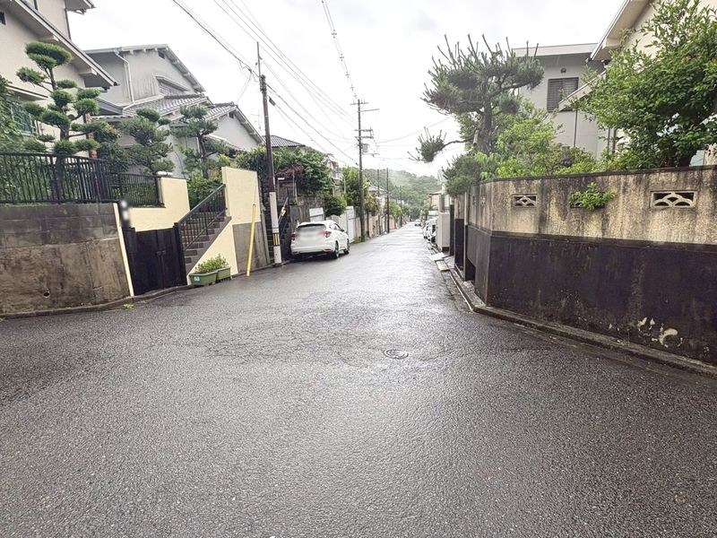 【CASA】高槻市安岡寺町5丁目◆建築条件無売土地◆ 現地写真（前面道路含む現地写真）