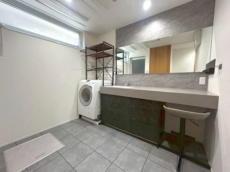 【CASA】 箕面市箕面3丁目 内観写真（洗面台・洗面所）