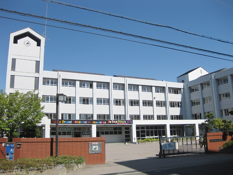 【CASA】朝日プラザ高槻ウエスト・ヒルズA棟  中学校