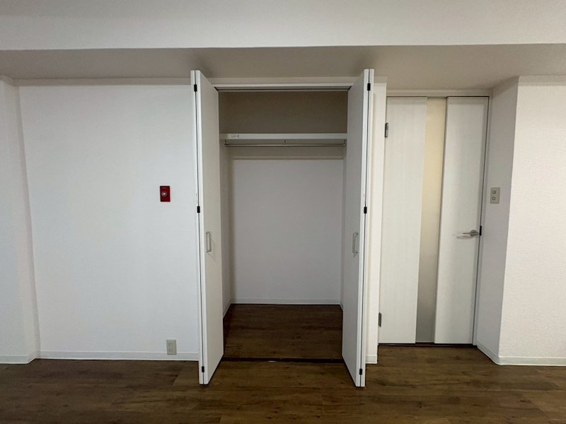 青葉丘マンション 内観写真（収納）