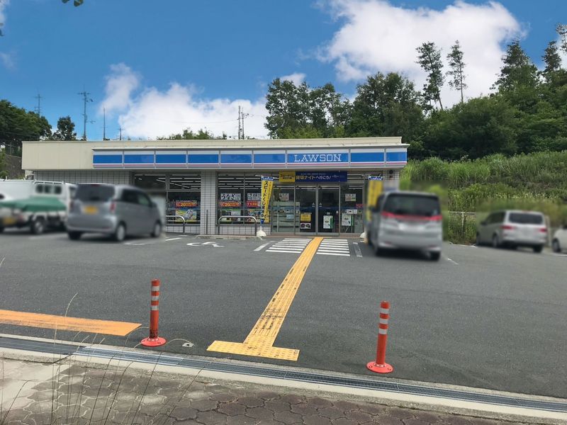 【CASA】高槻市安岡寺町4丁目  コンビニ