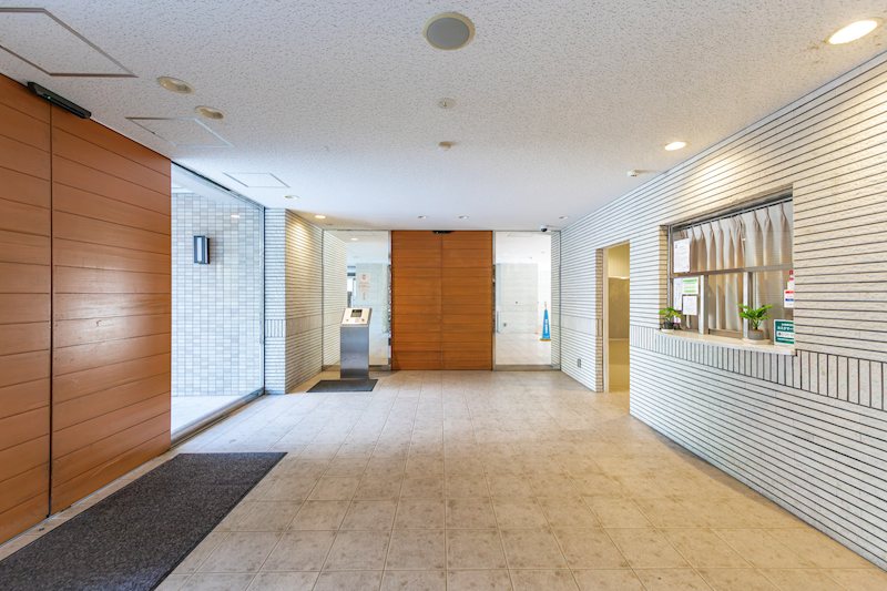 【CASA】グランノア高槻阿武山VENTO 共用部写真（ロビー）