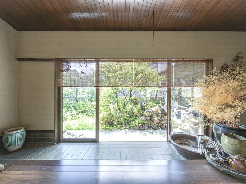 【CASA】三島郡島本町東大寺3丁目 現地写真（玄関）