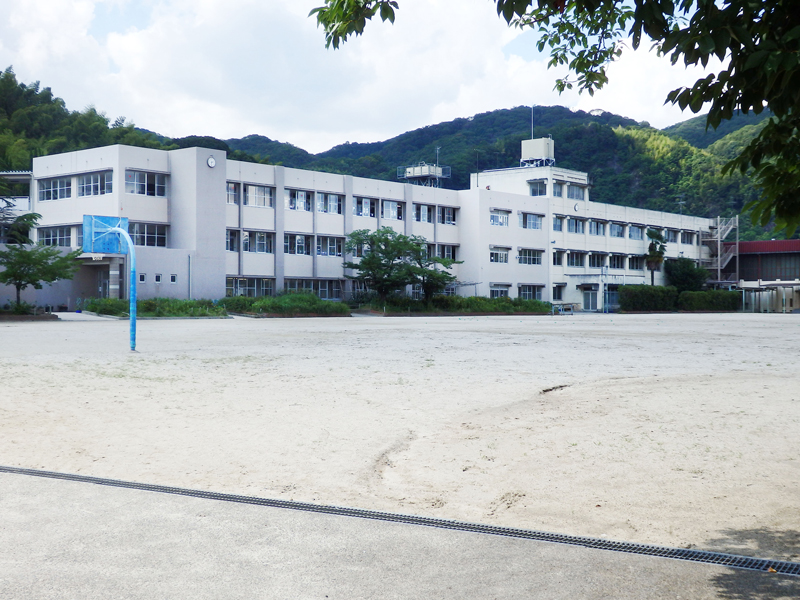 【CASA】三島郡島本町東大寺3丁目 小学校