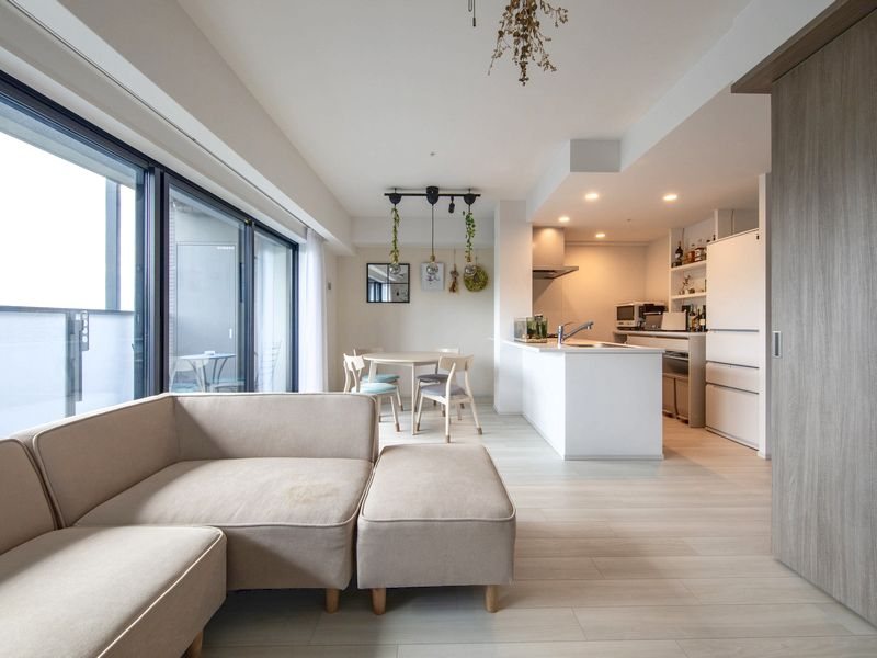 【CASA】 レ・ジェイド千里藤白台3丁目 内観写真（リビング）