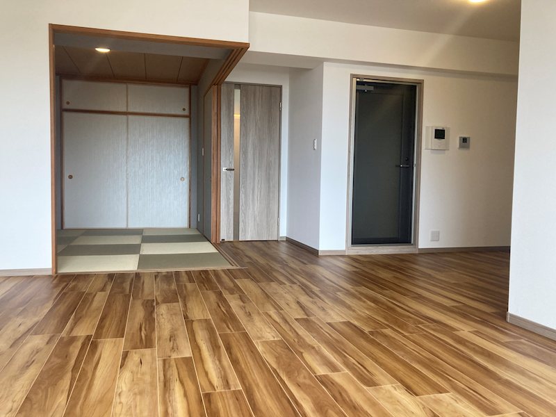 福岡県福岡市西区西の丘２丁目 内観写真（リビング）