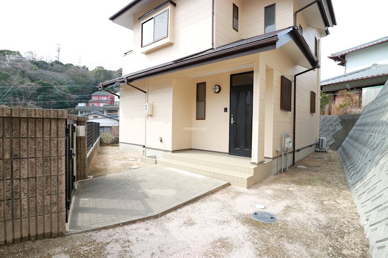 長府松小田中町 現地写真（庭）