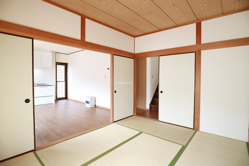 長府松小田中町 内観写真（リビング以外の居室）