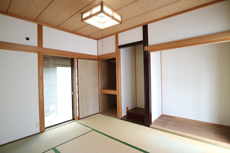 王司本町【少人数向き、セカンドハウス向き戸建て】 内観写真（リビング以外の居室）