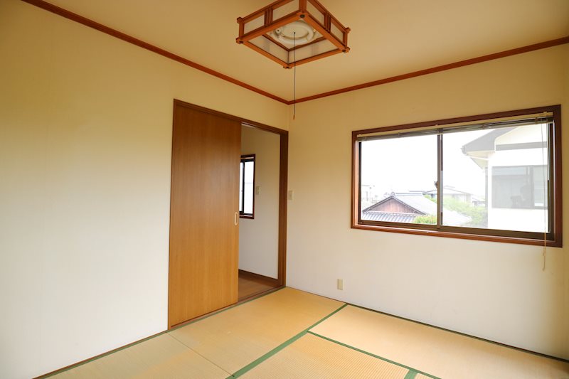 王司本町【少人数向き、セカンドハウス向き戸建て】 内観写真（リビング以外の居室）