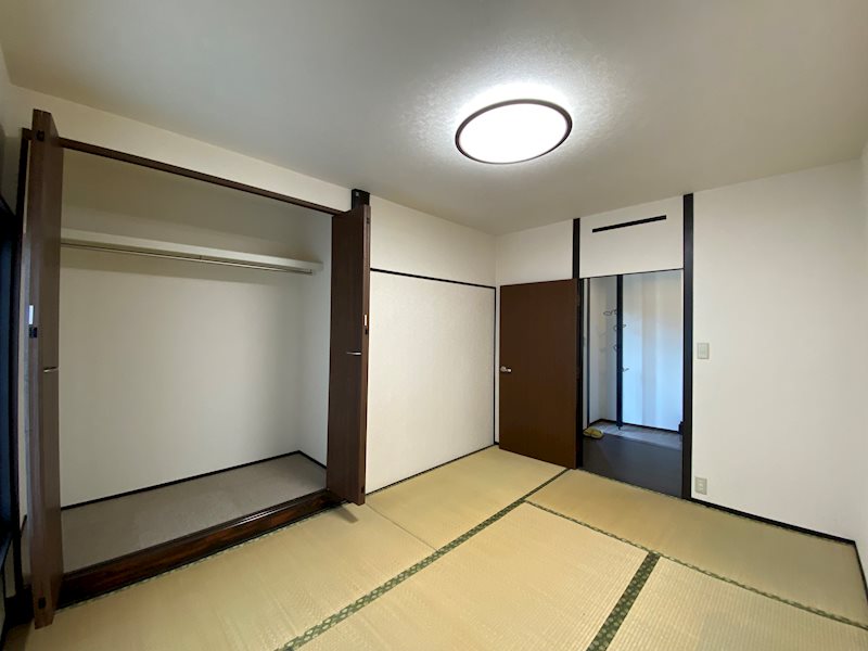 長府浜浦町 内観写真（リビング以外の居室）