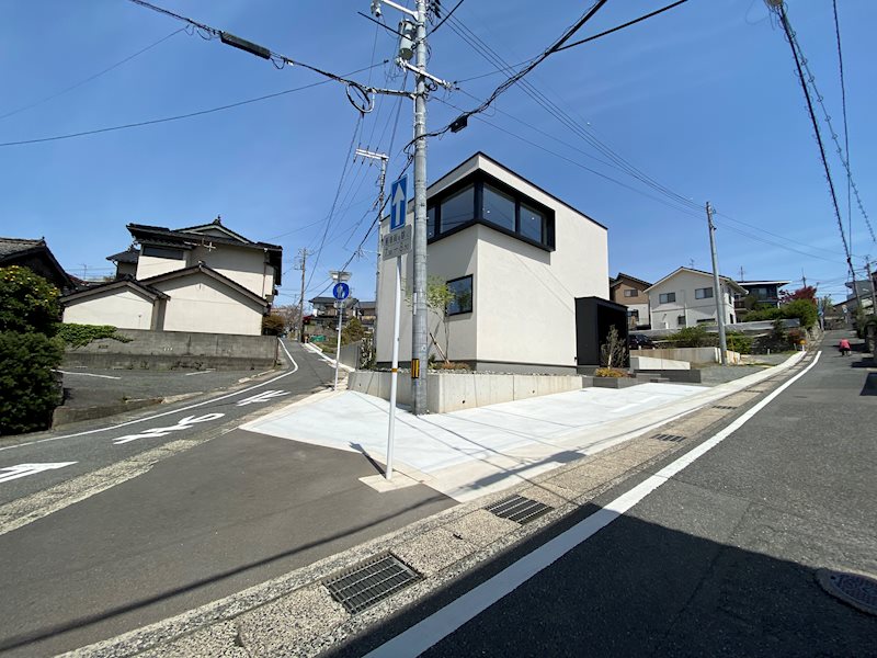 向山町 現地写真（前面道路含む現地写真）