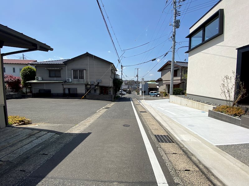 向山町 現地写真（前面道路含む現地写真）