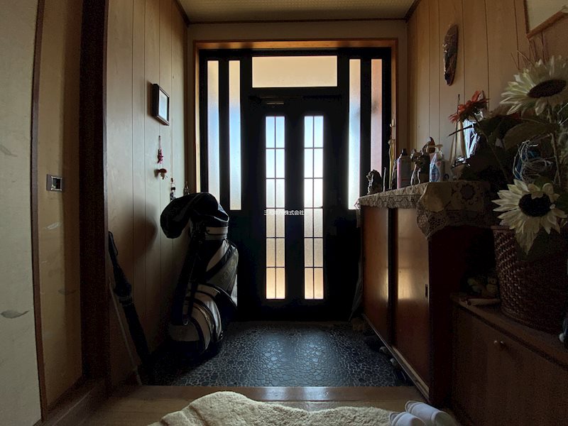 前田 現地写真（玄関）