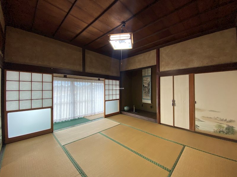 山陽小野田市大字郡 内観写真（リビング以外の居室）