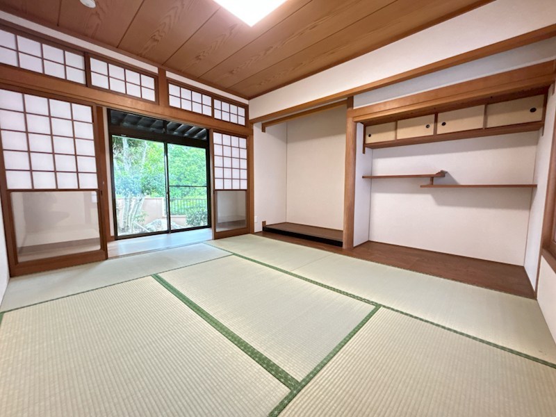 長府中尾町 その他