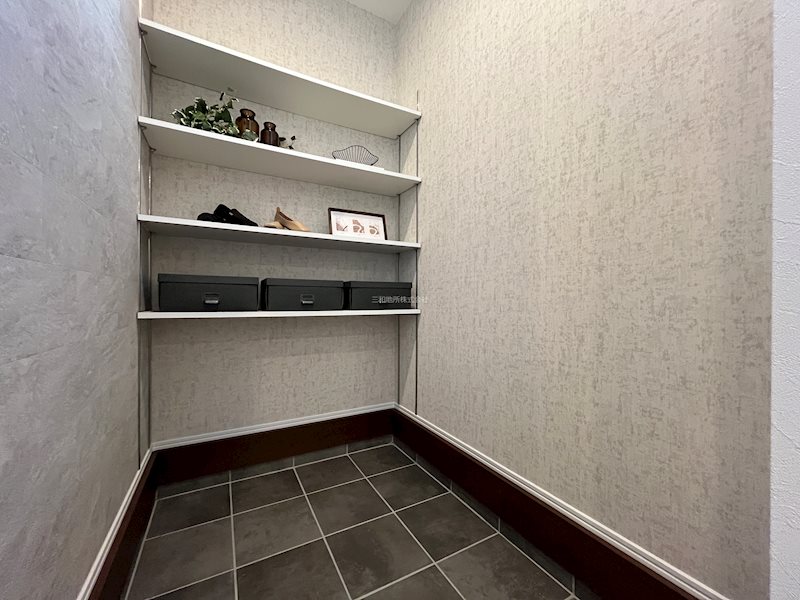 新築分譲　一の宮町  内観写真（収納）