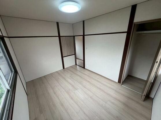 彦島塩浜町 内観写真（リビング以外の居室）
