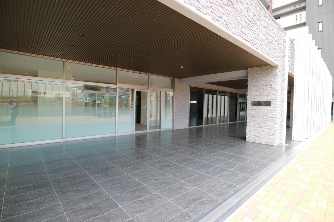 アーデントクレイル山の田本町 共用部写真（エントランス）