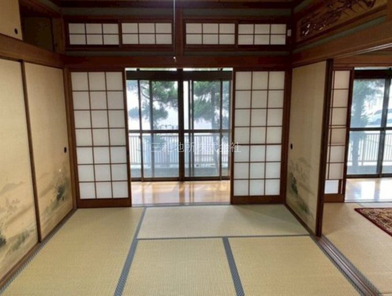 勝谷新町 内観写真（リビング以外の居室）