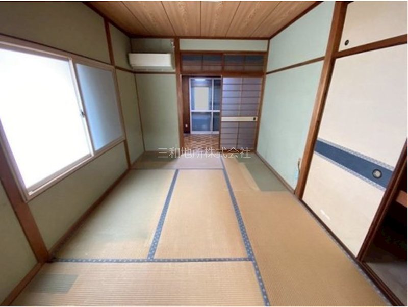 勝谷新町 内観写真（リビング以外の居室）