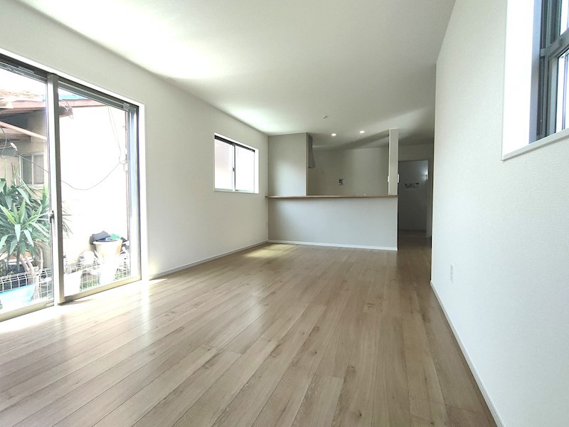 糟屋郡新宮町三代西1丁目新築戸建て全1棟 内観写真（リビング）