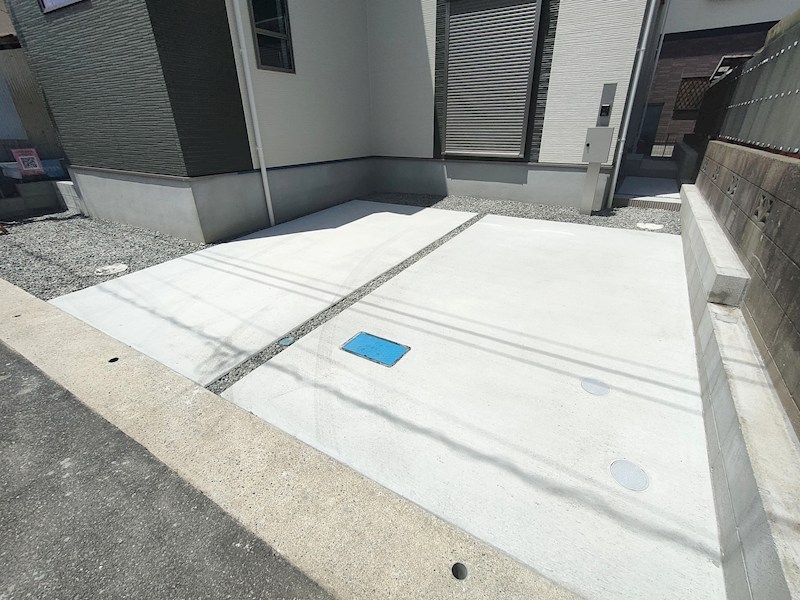 糟屋郡新宮町三代西1丁目新築戸建て全1棟 現地写真（駐車場）