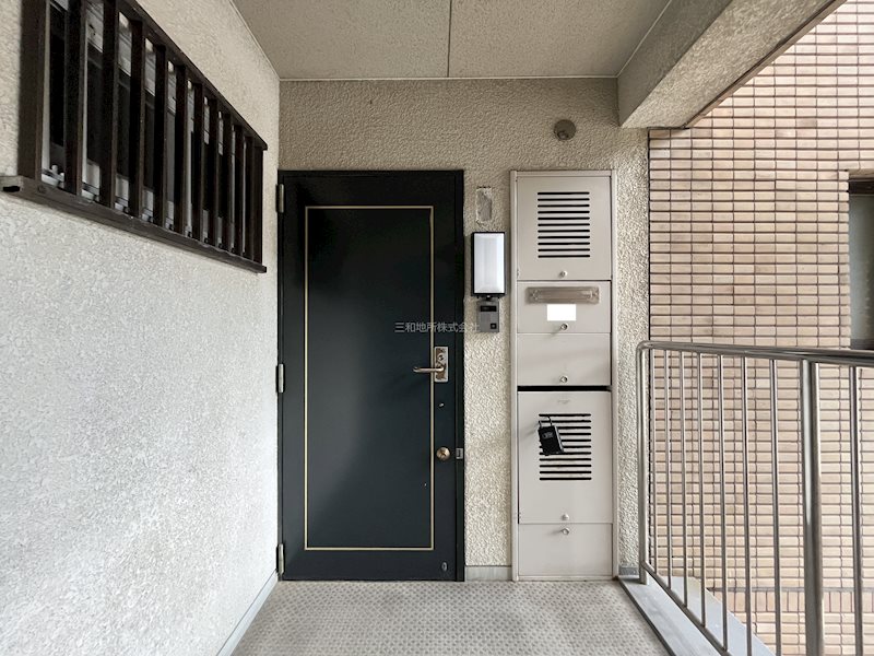 シンセリティ唐戸 現地写真（玄関）