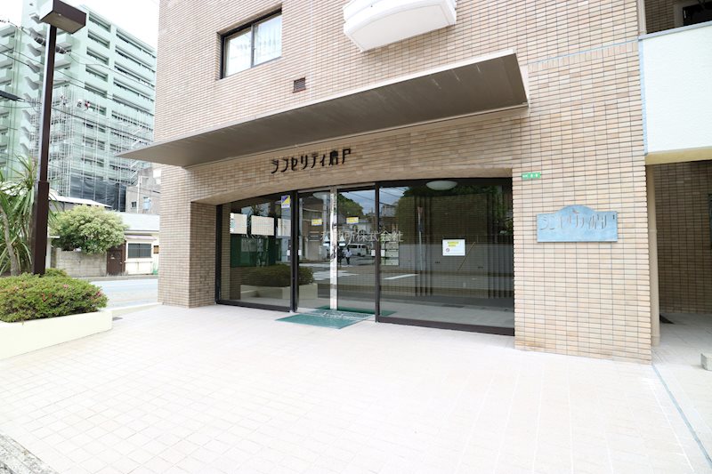 シンセリティ唐戸 共用部写真（エントランス）