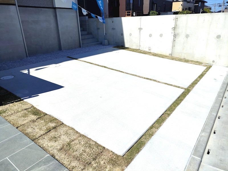 糟屋郡新宮町大字湊4期新築戸建て全2棟　2号棟 現地写真（駐車場）