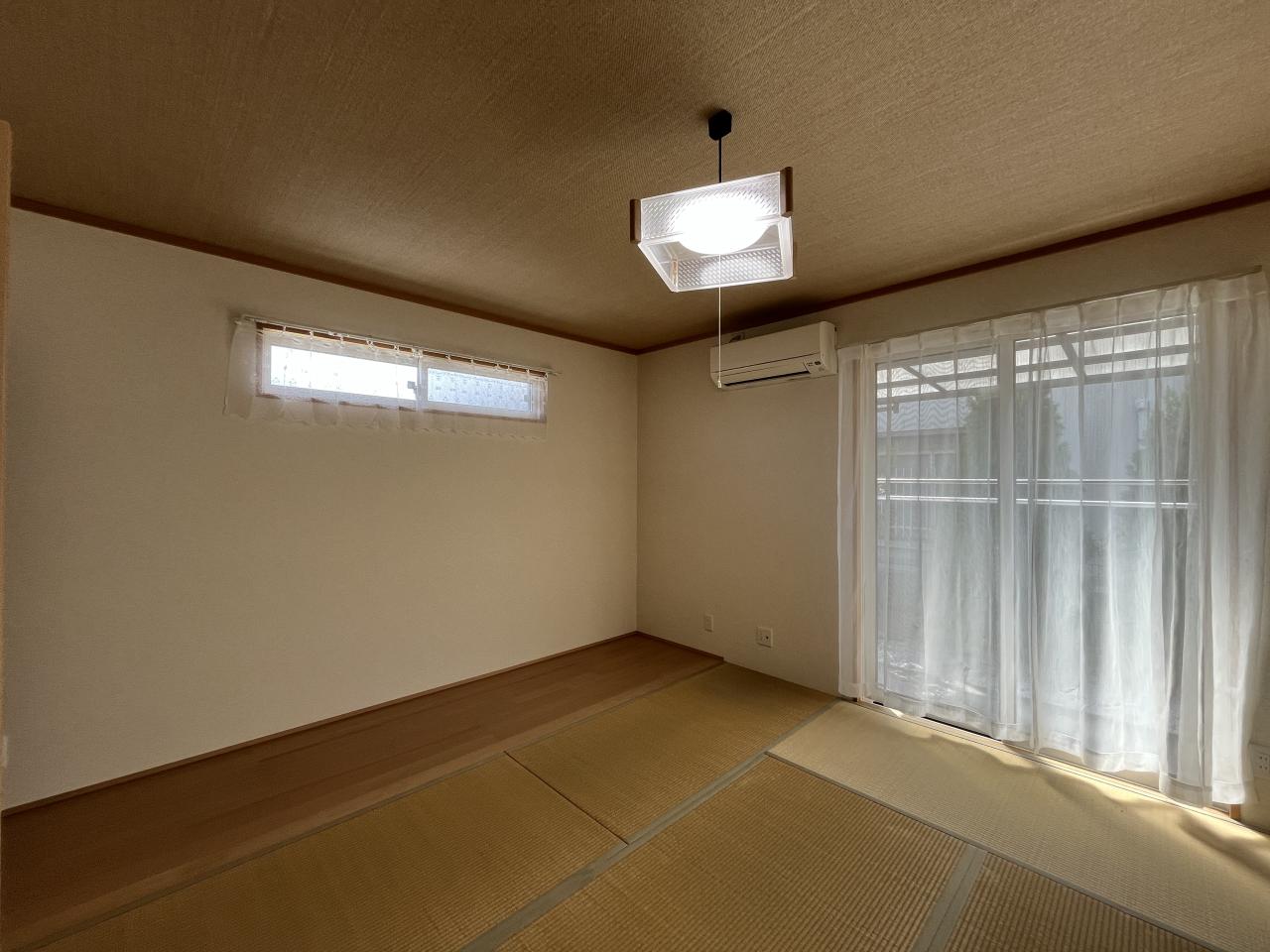 長府松小田本町【メーカーハウスのおうち】 内観写真（リビング以外の居室）