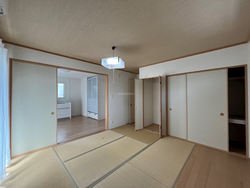 長府松小田本町【メーカーハウスのおうち】 内観写真（リビング以外の居室）