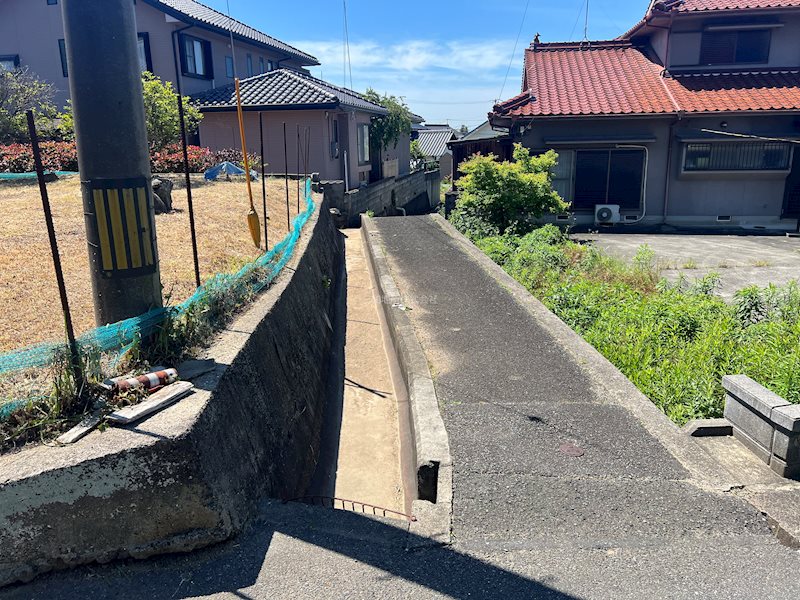 王喜本町  現地写真（前面道路含む現地写真）