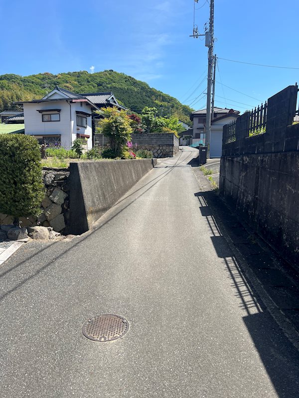 王喜本町  現地写真（前面道路含む現地写真）