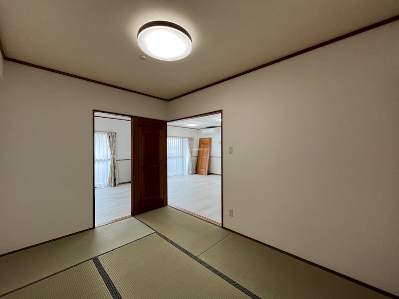 アーデント上田中　彩 内観写真（リビング以外の居室）