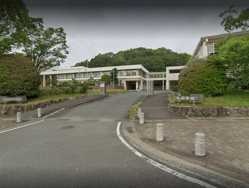 糟屋郡久山町久原7期新築戸建て全3棟　1号棟 中学校