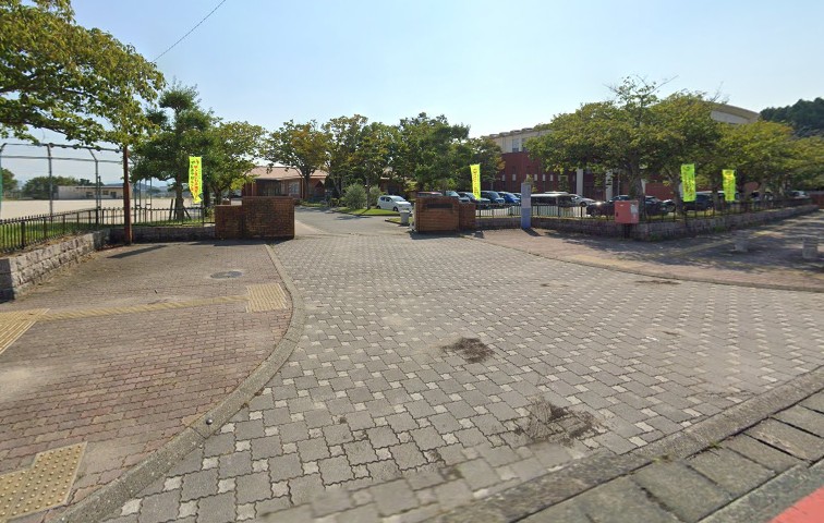 糟屋郡久山町久原7期新築戸建て全3棟　7号棟 小学校