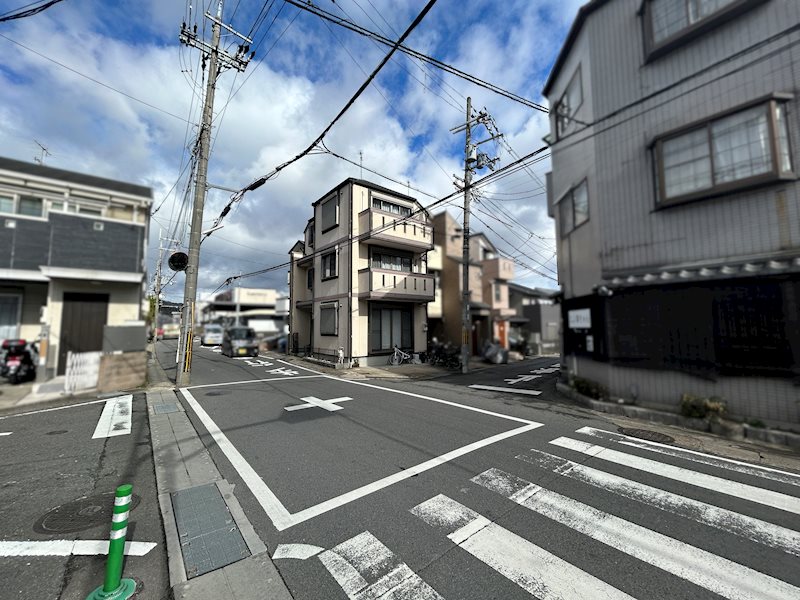 西野山中鳥井町 外観写真
