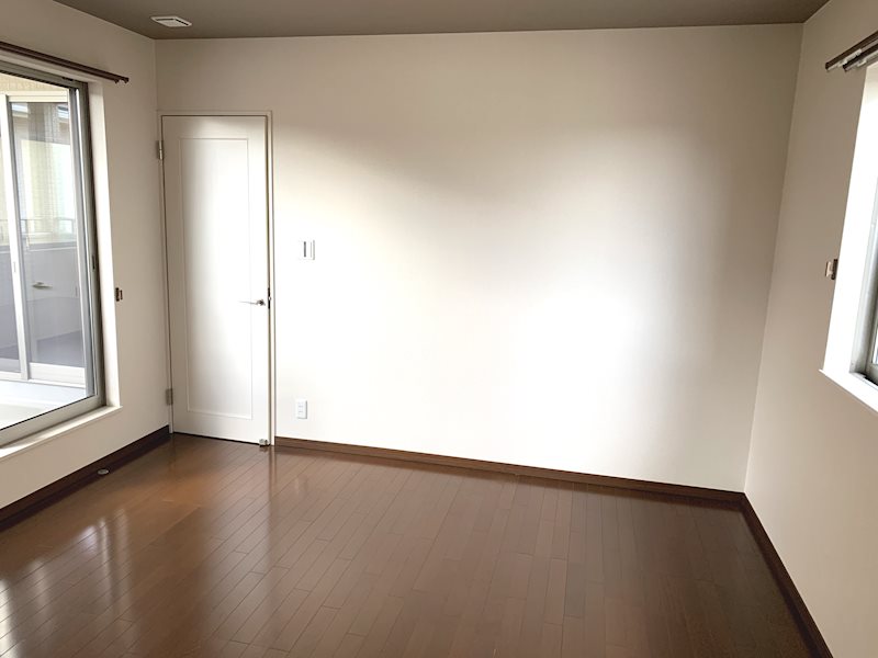 羽束師菱川町 その他